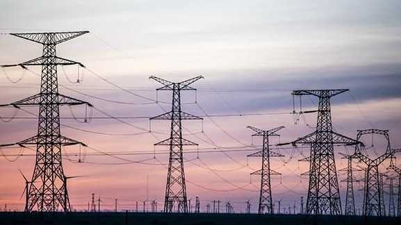  算力与电网双轮驱动：连板股背后的产业逻辑与技术信号 股票财经