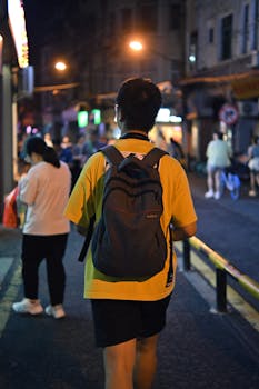  银行积存金兑换实物遇阻，小克重金条供应紧张；提货周期拉长，投资者需理性应对。 股票财经 银行积存金兑换实物遇阻，小克重金条供应紧张；提货周期拉长，投资者需理性应对。 股票财经