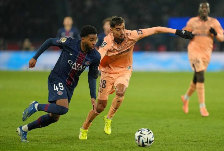  天空体育披露最新动态；维拉俱乐部考虑引进姆巴耶；欧冠资格成为关键影响因素。 体育新闻 天空体育披露最新动态；维拉俱乐部考虑引进姆巴耶；欧冠资格成为关键影响因素。 体育新闻