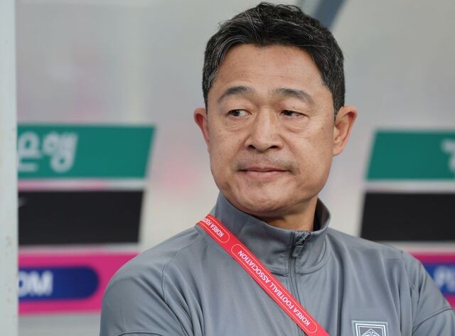  职业生涯的十字路口：如何平衡荣誉追求与青年培养的焦虑 体育新闻 职业生涯的十字路口：如何平衡荣誉追求与青年培养的焦虑 体育新闻