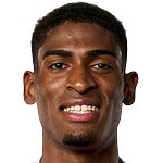  万千球迷见证：从西甲新星到枪手防线的蜕变之路 体育新闻