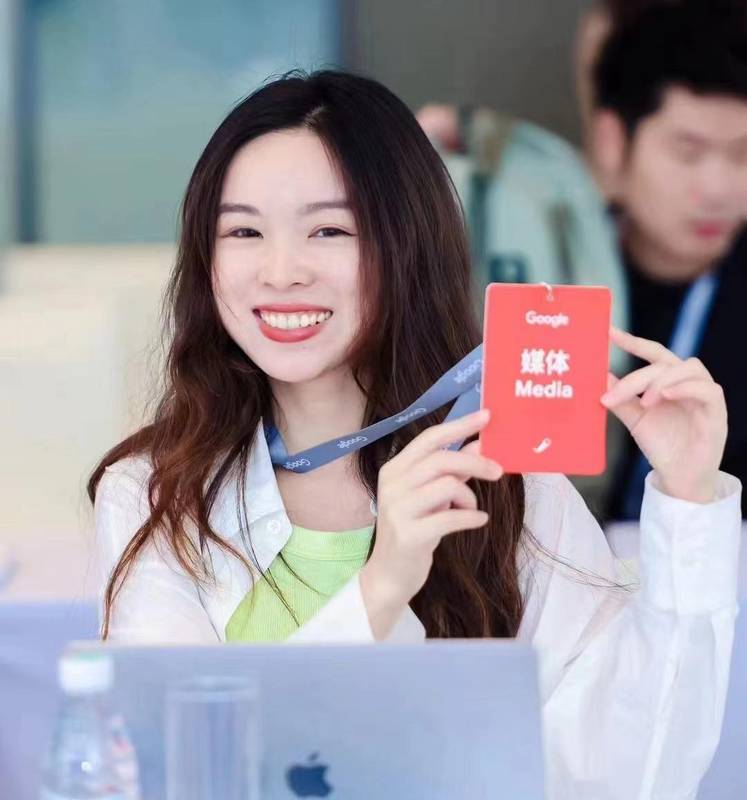  技术乐观主义的隐忧：当AI效率悖论遇上幽灵GDP 汽车科技