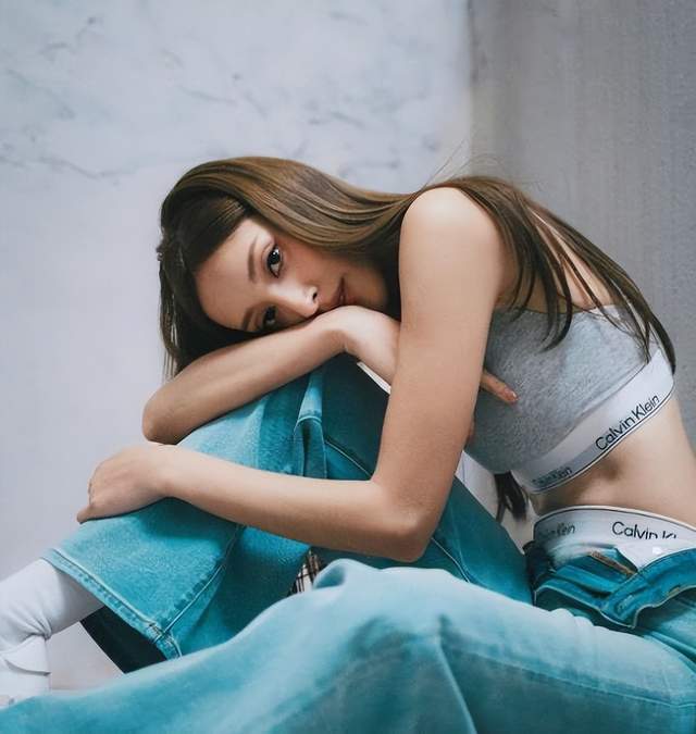  【技术拆解】三孩妈凭什么零瑕疵？陈凯琳《乘风2026》初舞台深度复盘 娱乐新闻