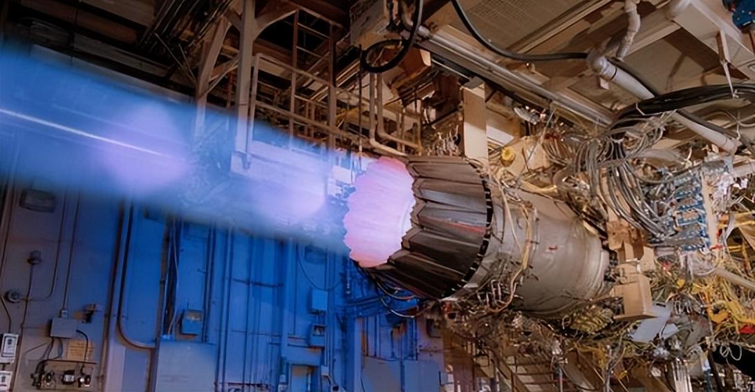  从“心脏病”到“中国心”：AL-31F如何撑起共和国天空30年 新闻