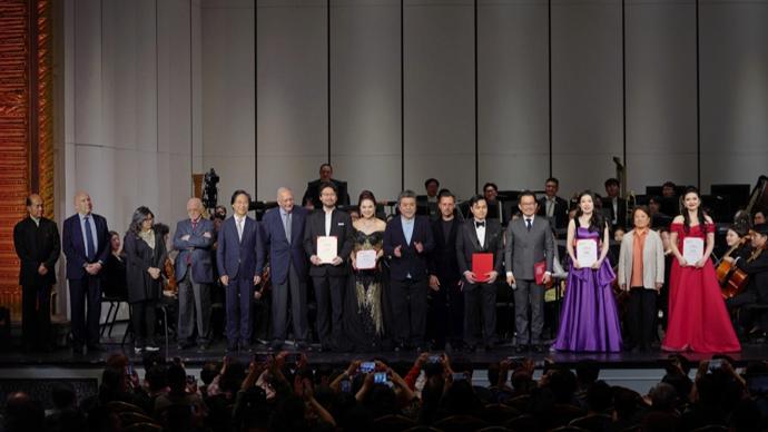  从344人到5人：这群年轻人怎样敲开歌剧殿堂的大门？ 文化旅游