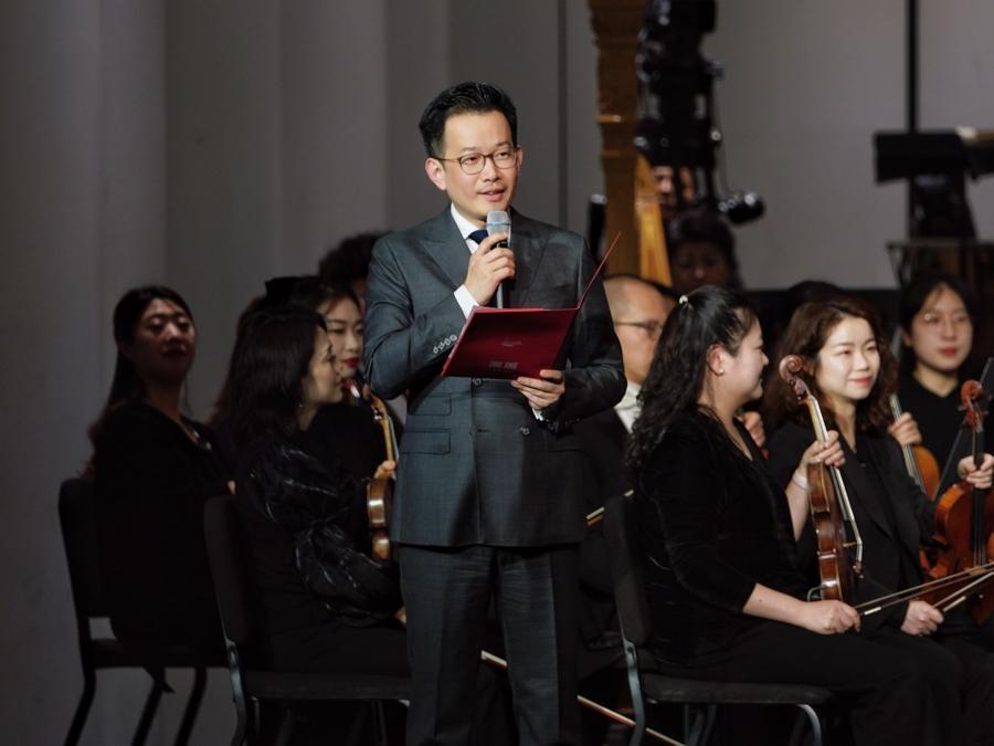  从344人到5人：这群年轻人怎样敲开歌剧殿堂的大门？ 文化旅游