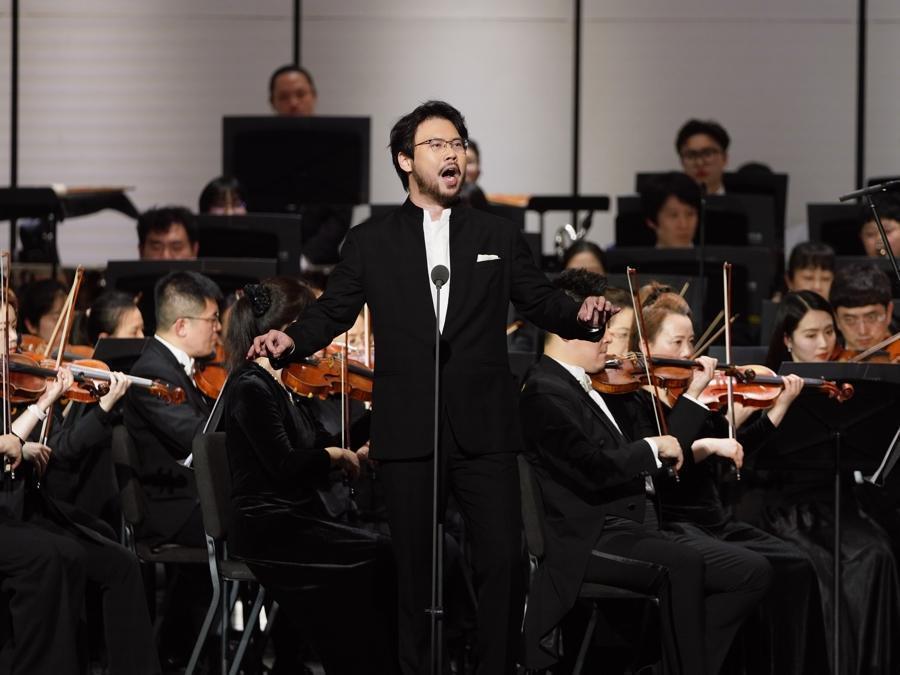  从344人到5人：这群年轻人怎样敲开歌剧殿堂的大门？ 文化旅游